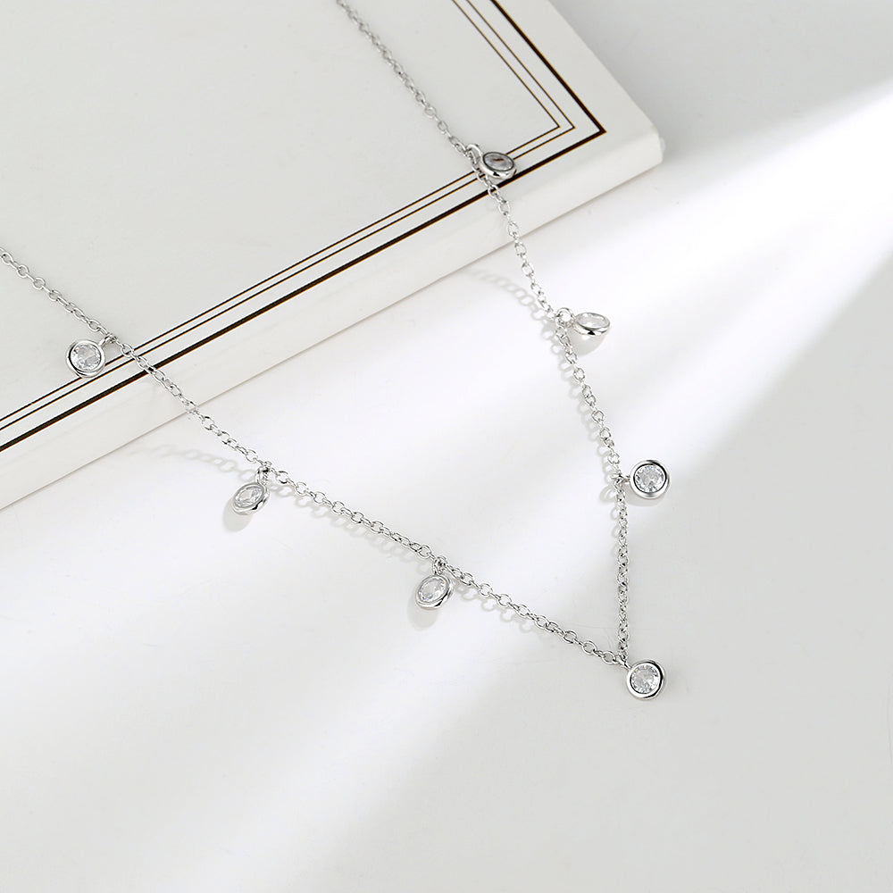 Colares de prata esterlina com cristais genuínos