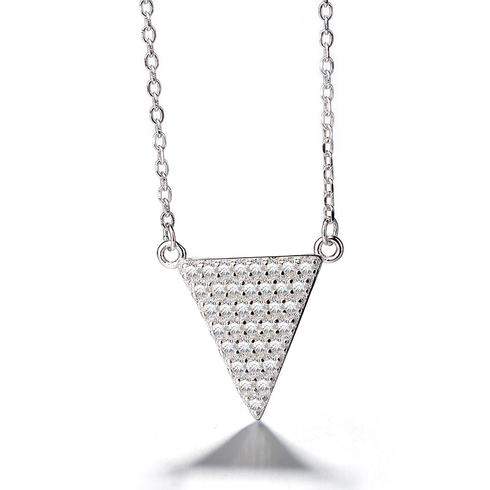 Colar triangular minimalista de cristal genuíno em prata esterlina