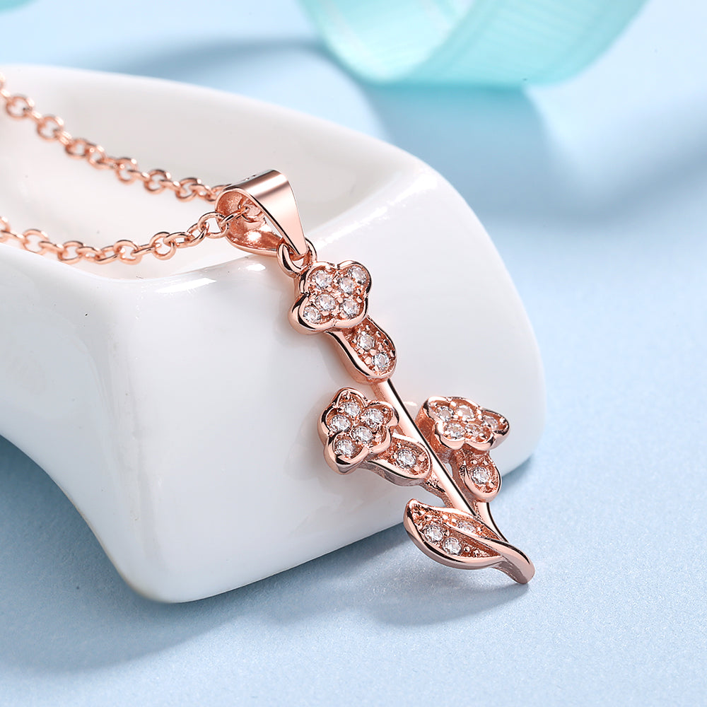 Colar com pingente de tulipa em prata esterlina 18k com Swarovski