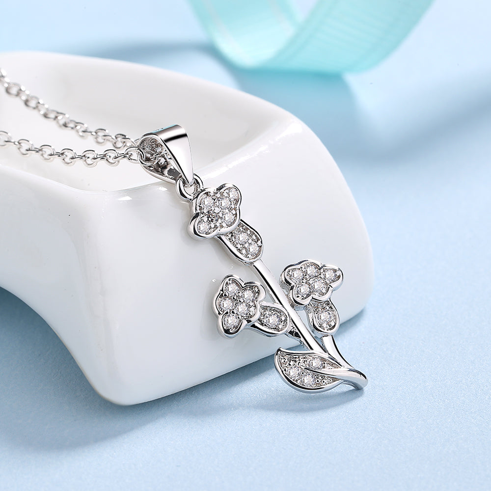 Colar com pingente de tulipa em prata esterlina 18k com Swarovski