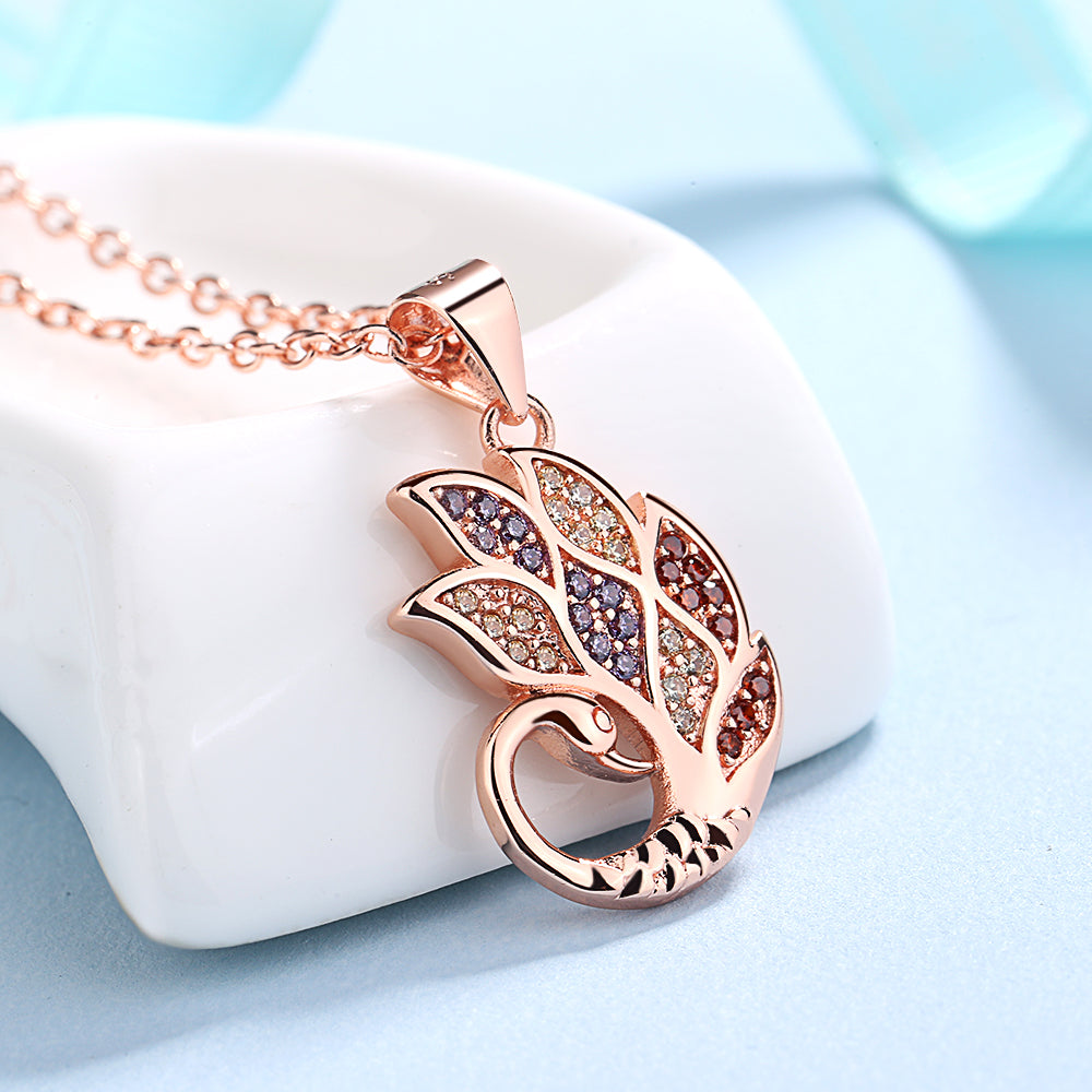 Colar com pingente de cisne de cristal genuíno multicolorido em prata esterlina