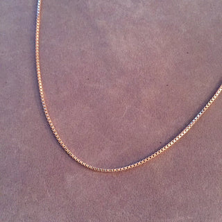 18K Gold Chain in Options 16", 18-24" Box Chain