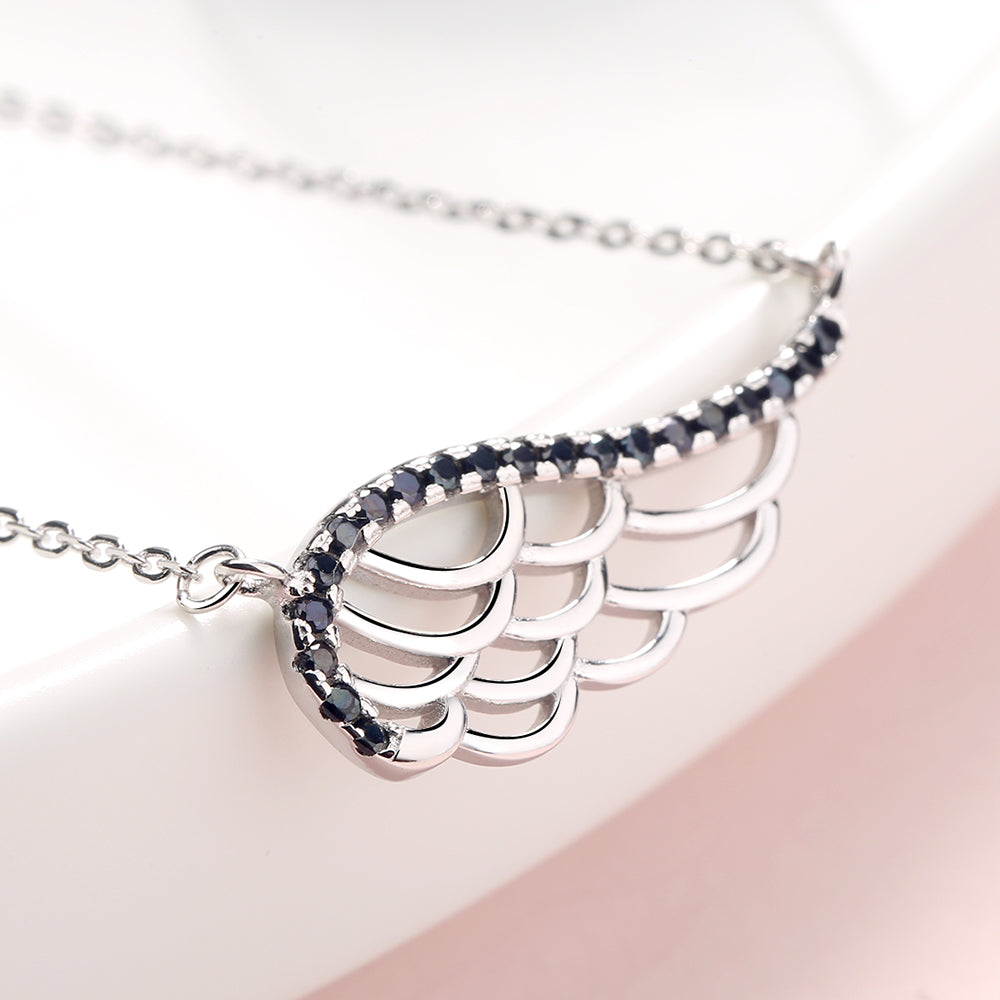 Pingente de Asa de Anjo em Prata Esterlina com Cristais