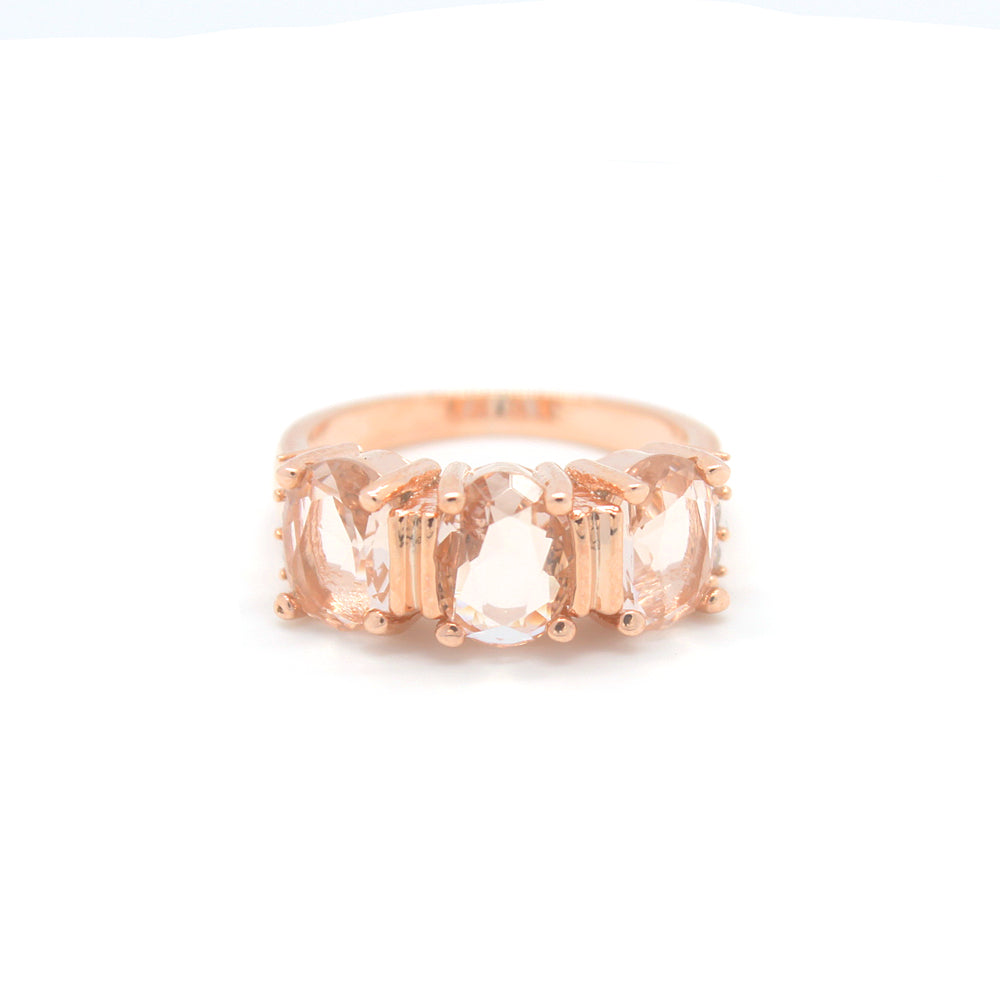 Anel de Morganita com 3 Pedras em Ouro Rosa 18k