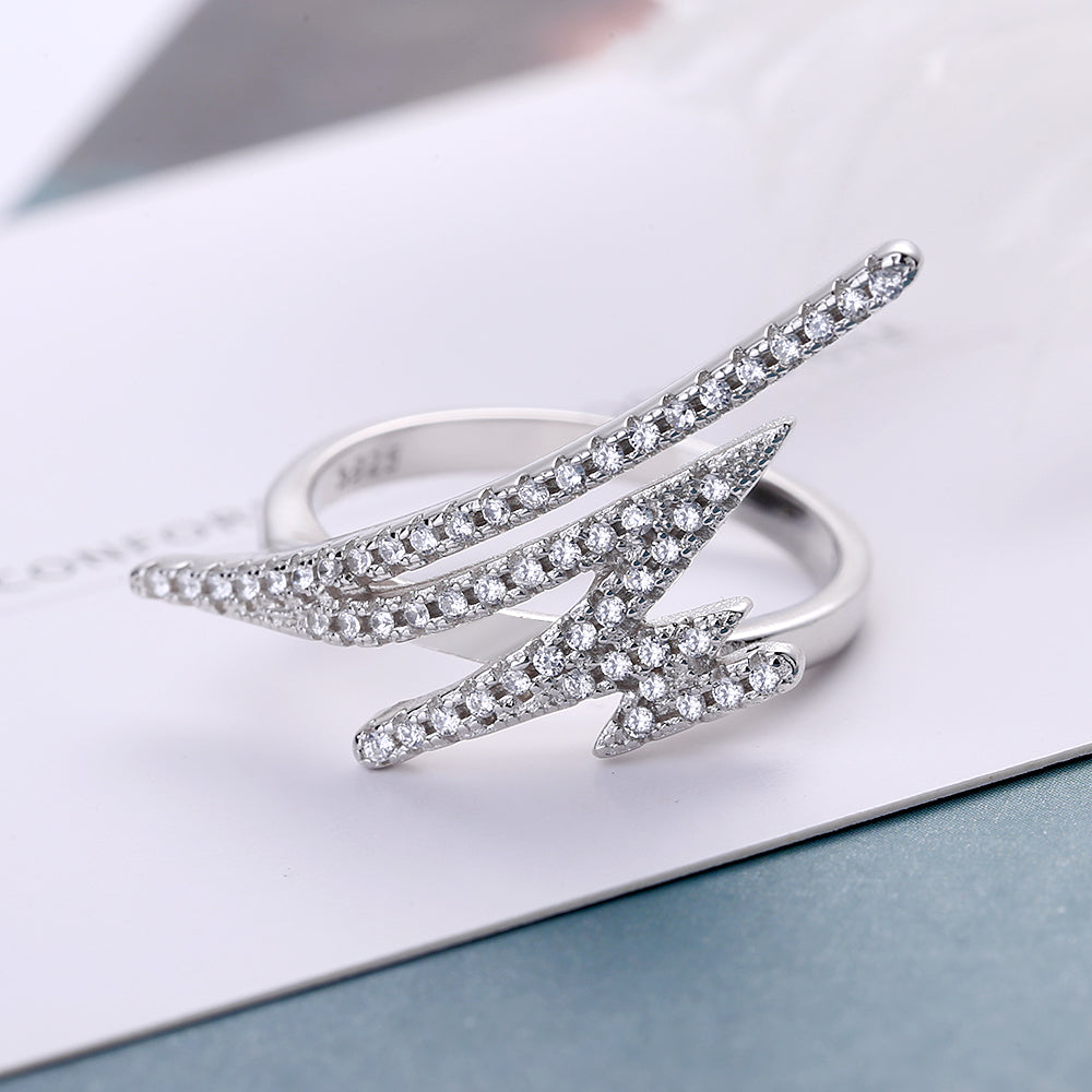Anel de cristal em zigue-zague com banho de ouro 14 K
