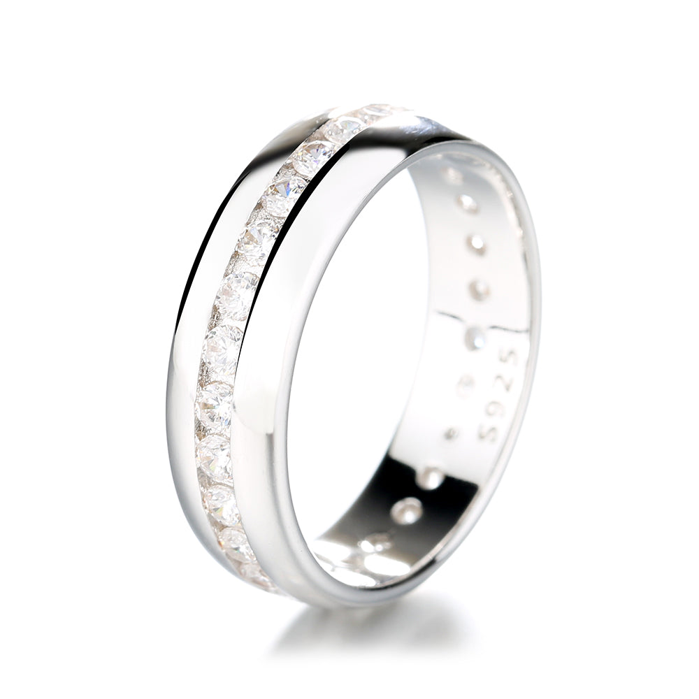 Anel Channel em ouro branco 14K com cristais Swarovski