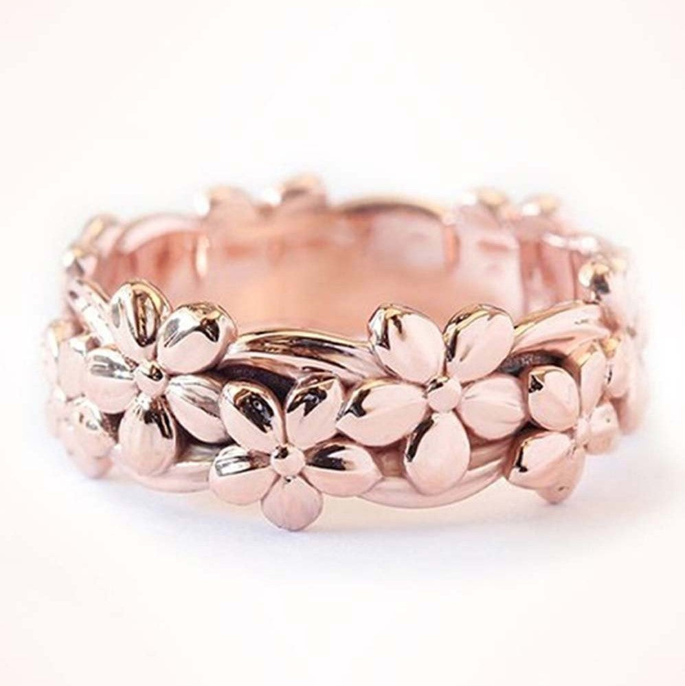 Anel de ouro rosa 14K com faixa de flor