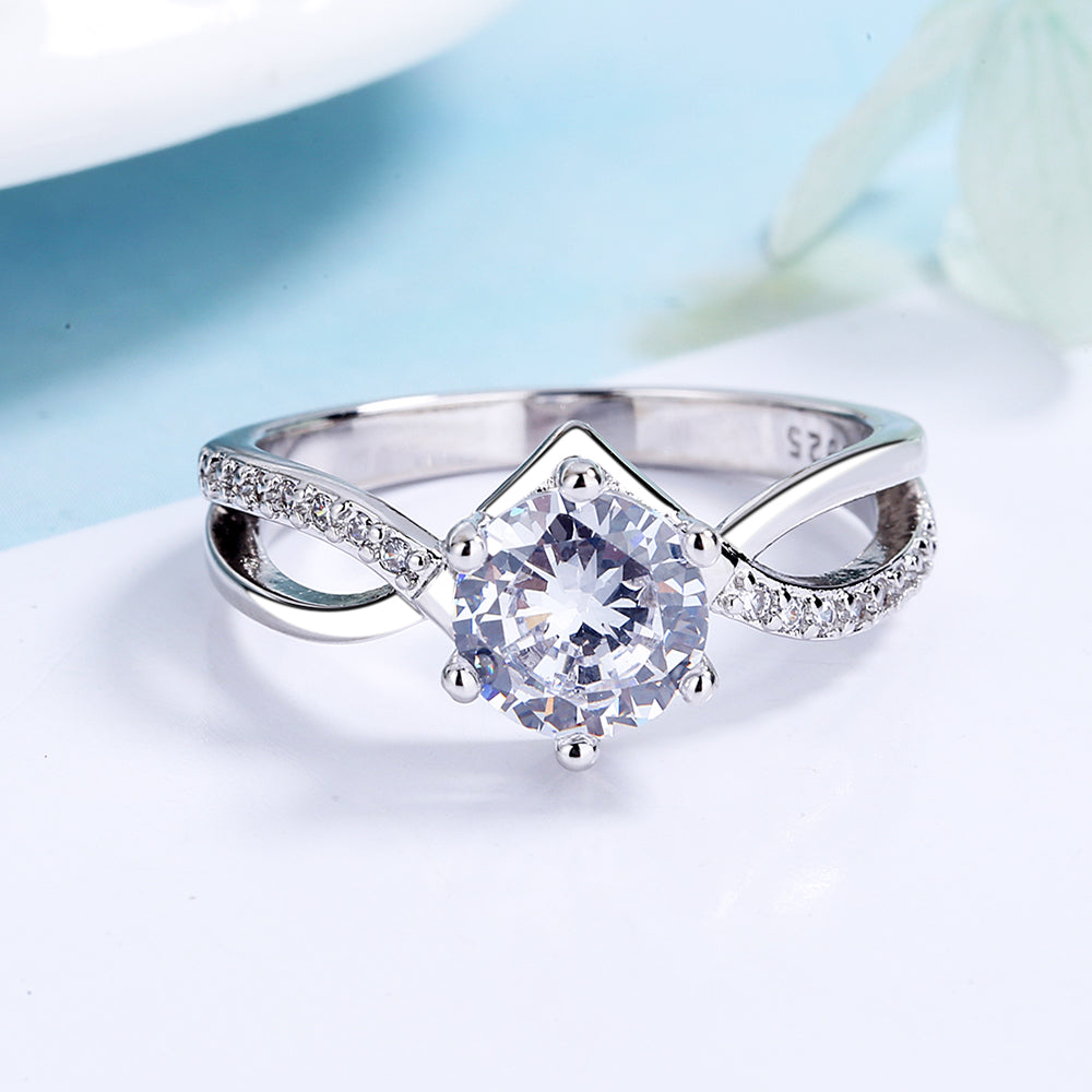 Anel de noivado em prata esterlina com cristais Swarovski