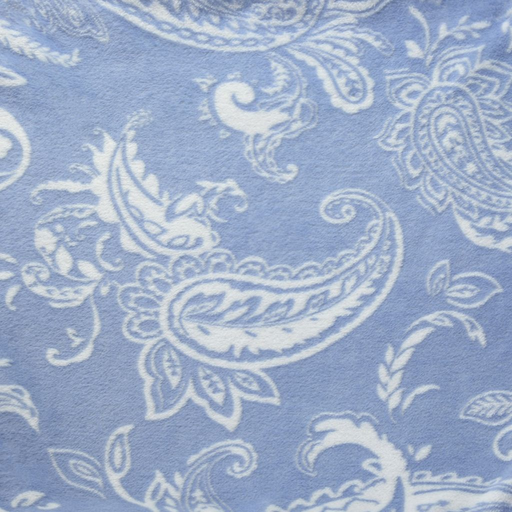 Cozelle Plush Burnout Throw & Decorative Pillowcase Set