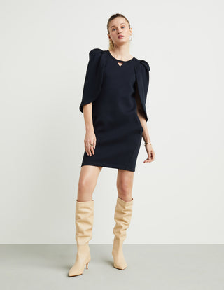 GSTQ Black