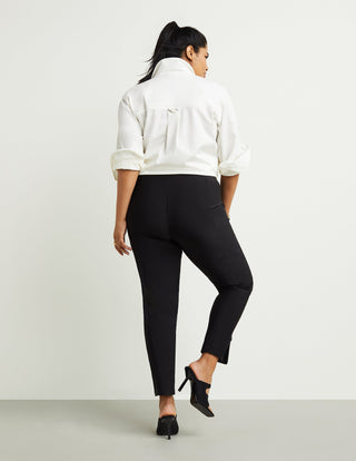 GSTQ Black