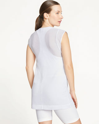 GSTQ White