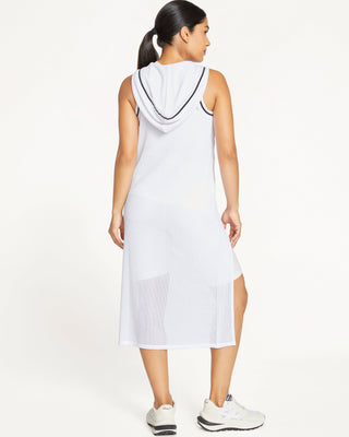 GSTQ White