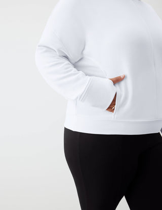 GSTQ White