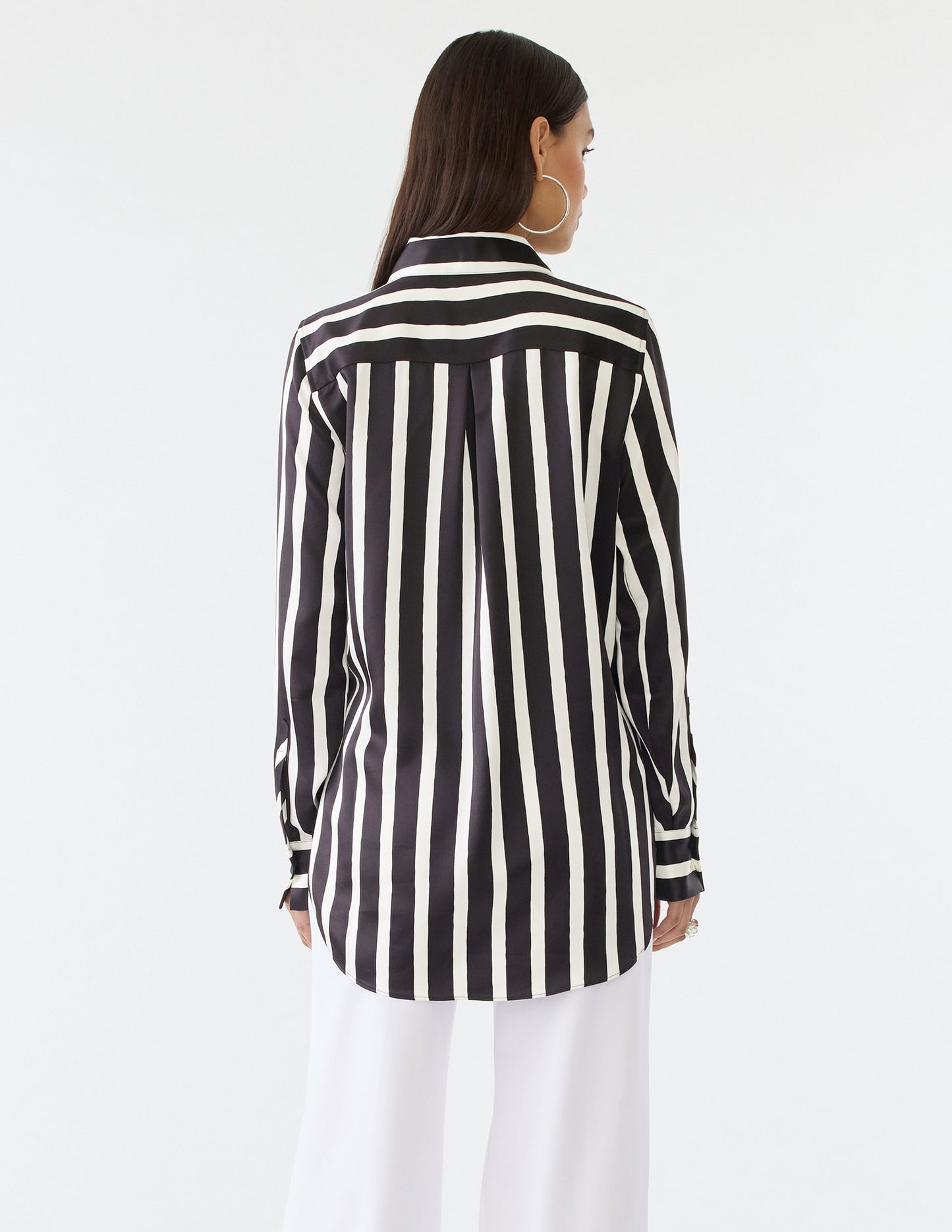 Túnica listrada com botões
