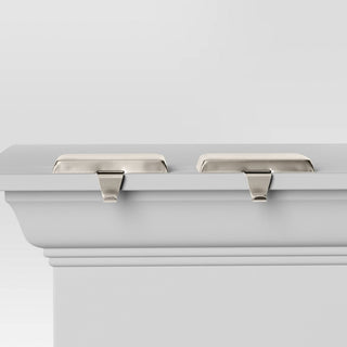 Pacote com 2 porta-meias de Natal prateados foscos da Wondershop