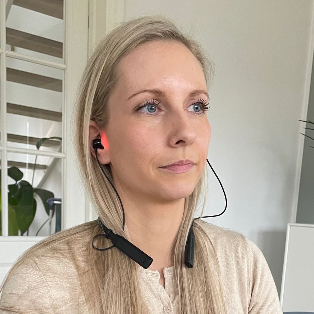 Fone de ouvido de terapia de luz HumanCharger – Luz brilhante sem UV via fones de ouvido para energia, humor, sono e jet lag – Suporte portátil para ritmo circadiano