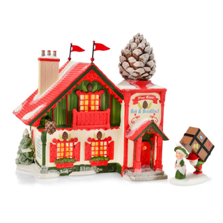 Department 56 North Pole Pinecone Bed & Breakfast Lit House Bundle