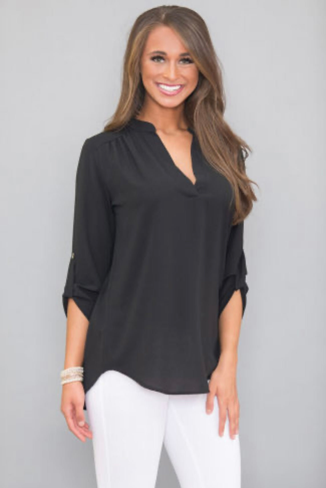 Blusa feminina Frankie &amp; Pop de manga comprida com botões e detalhes leves em chiffon, tamanho pequeno, preta