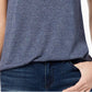 Camiseta feminina Maison Jules com decote redondo, azul, tamanho médio