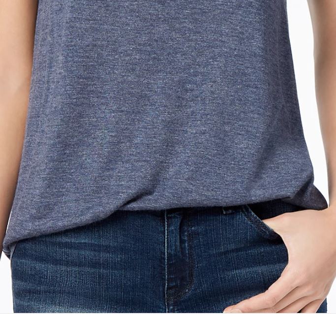 Camiseta feminina Maison Jules com decote redondo, azul, tamanho médio