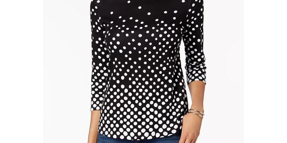 Camiseta feminina Charter Club de algodão Pima com estampa de botões e ombros, preta, tamanho X-S
