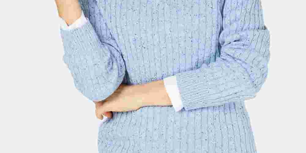 Karen Scott Suéter Feminino Texturizado com Manchas e Gola V Manga Longa Azul Tamanho Pequeno Grande