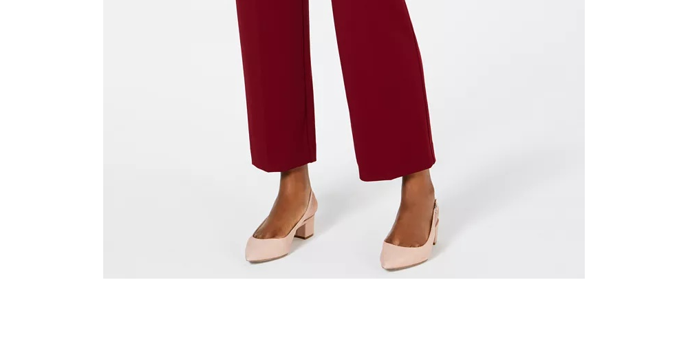 Calça feminina JM Collection Petite Curvy-Fit com acabamento em tachas, vermelha, tamanho 4 P