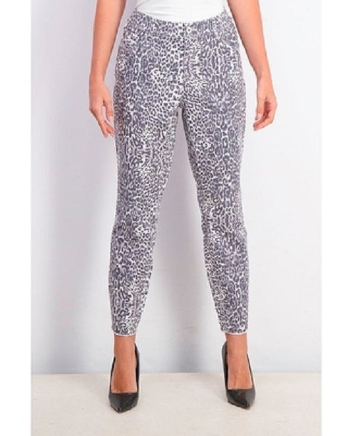 Calça jeans skinny feminina essencial com estampa de leopardo e ajuste curvilíneo, azul, tamanho 2, da INC International Concepts