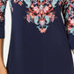 Blusa feminina estampada com decote em V e manga 3/4, azul marinho, tamanho P