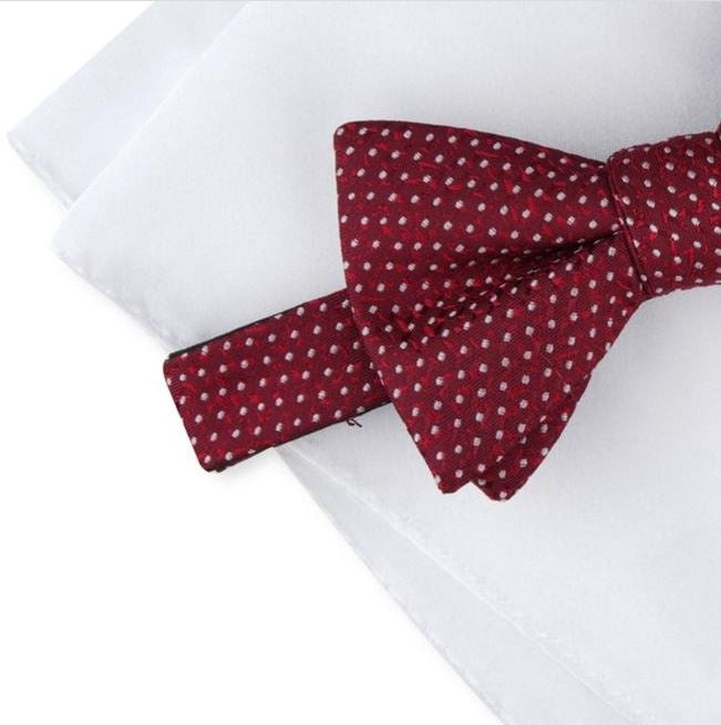Gravata borboleta Alfani Masculina Madison Dot de cetim, tamanho regular, vermelha