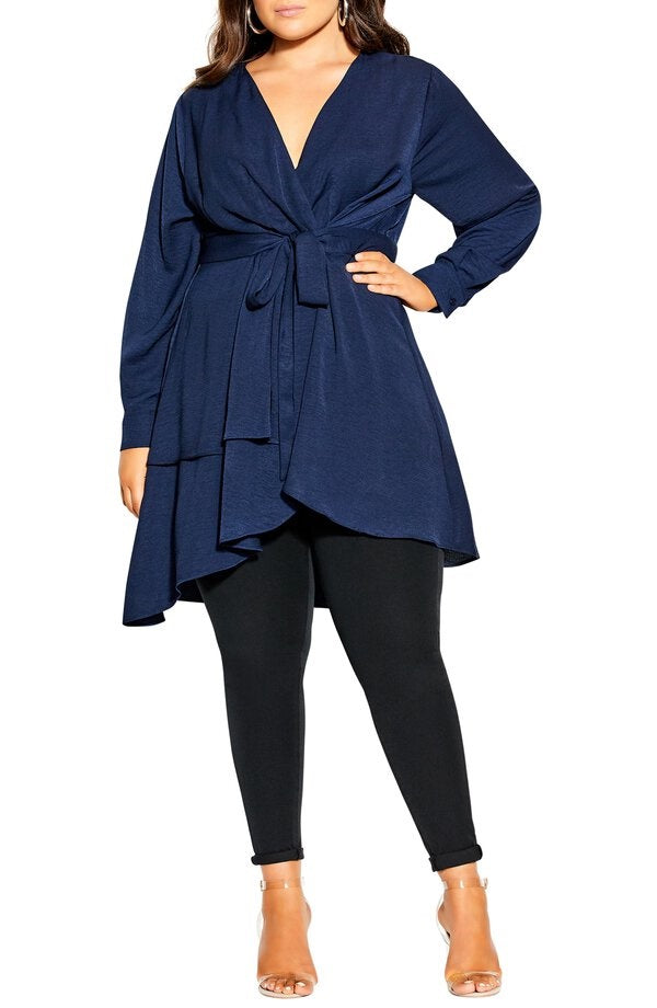 Top cruzado Shibara Surplice da City Chic Feminino da moda, azul, tamanho pequeno e pequeno