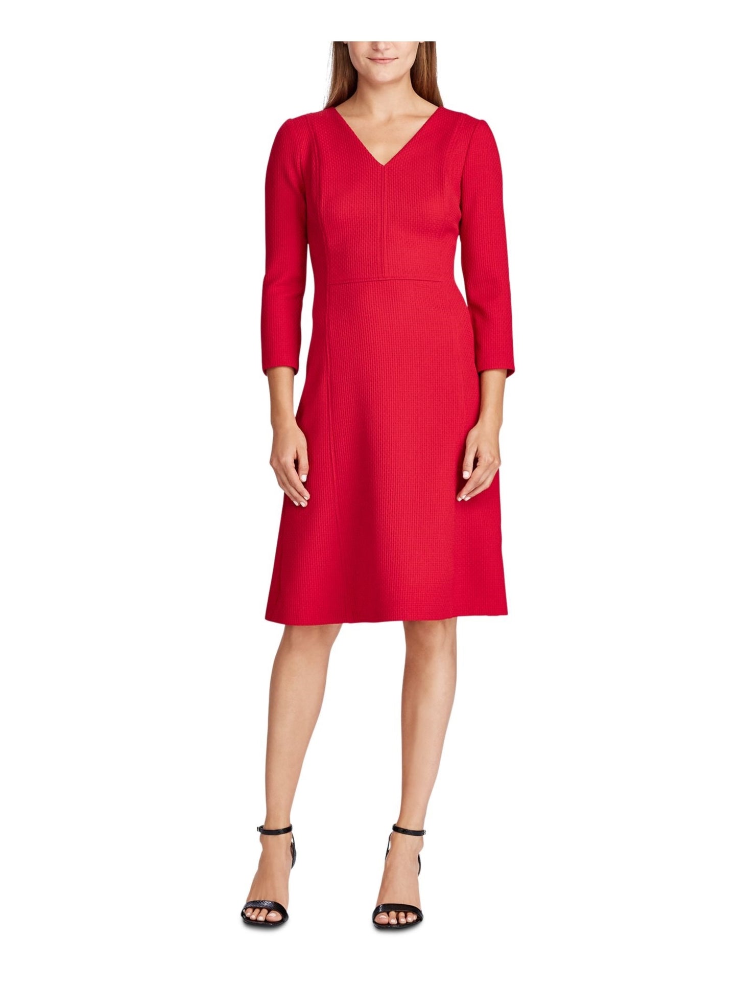 Vestido de festa feminino Ralph Lauren vermelho texturizado com manga 3/4, decote em V acima do joelho, tamanho 12