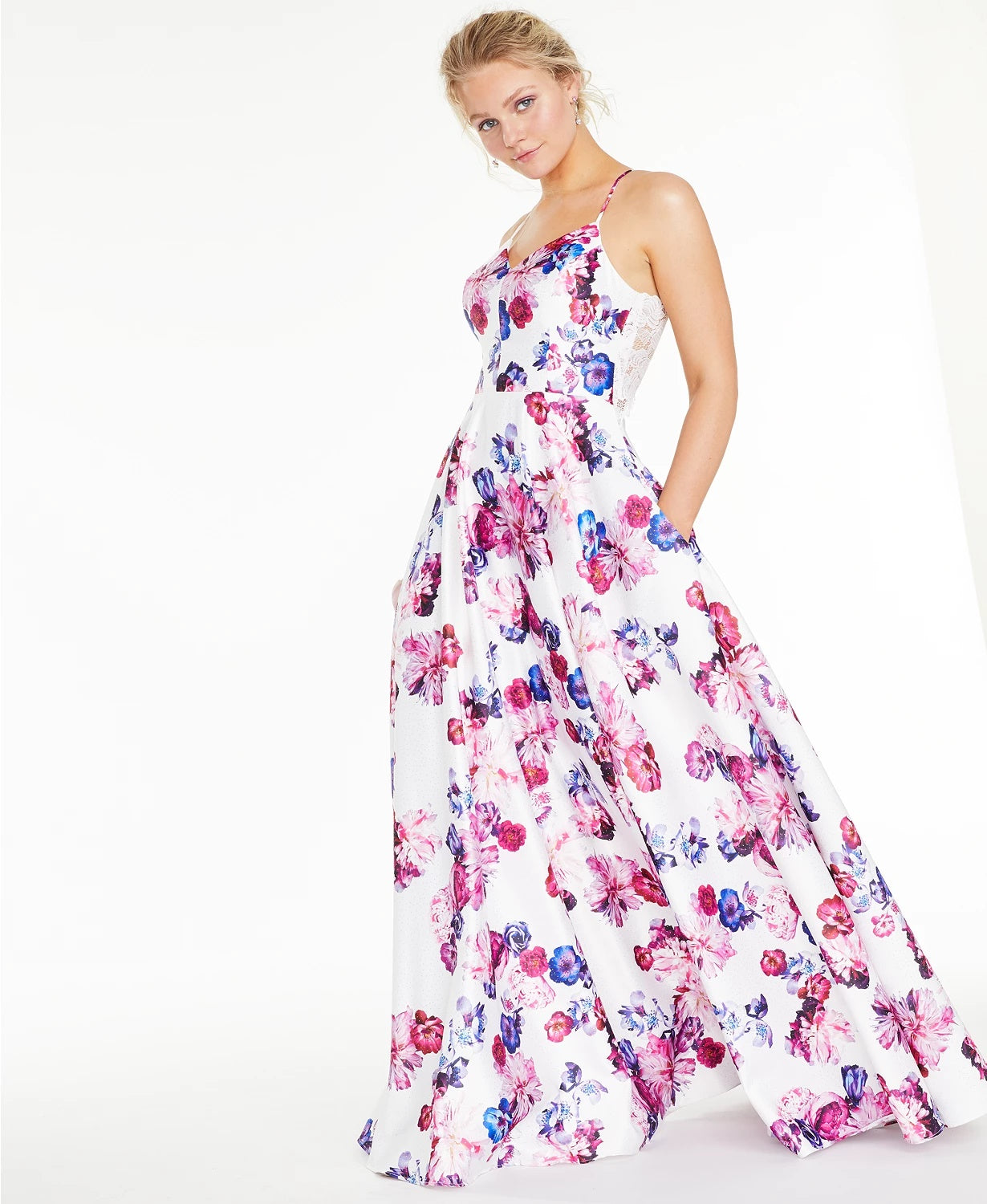 Vestido infantil City Studios com estampa floral e renda nas costas, tamanho 5, branco