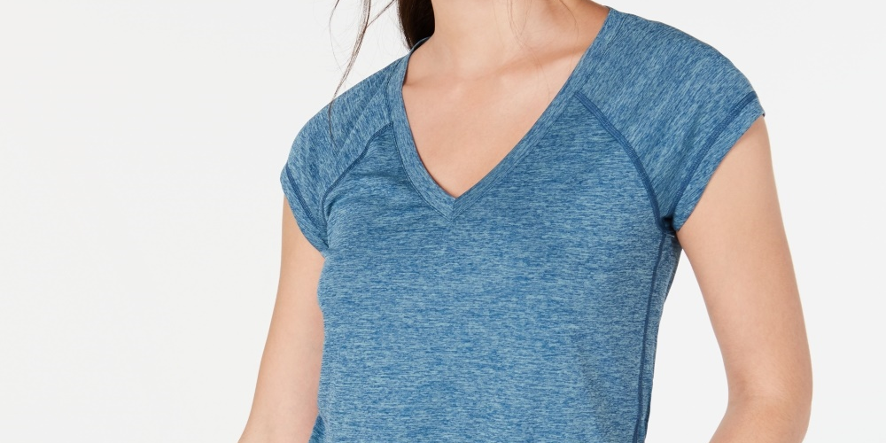 Blusa feminina Ideology azul-petróleo com manga curta e decote em V, tamanho médio