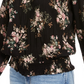 Blusa American Rag Junior com acabamento em renda e cintura franzida, tamanho pequeno, branca
