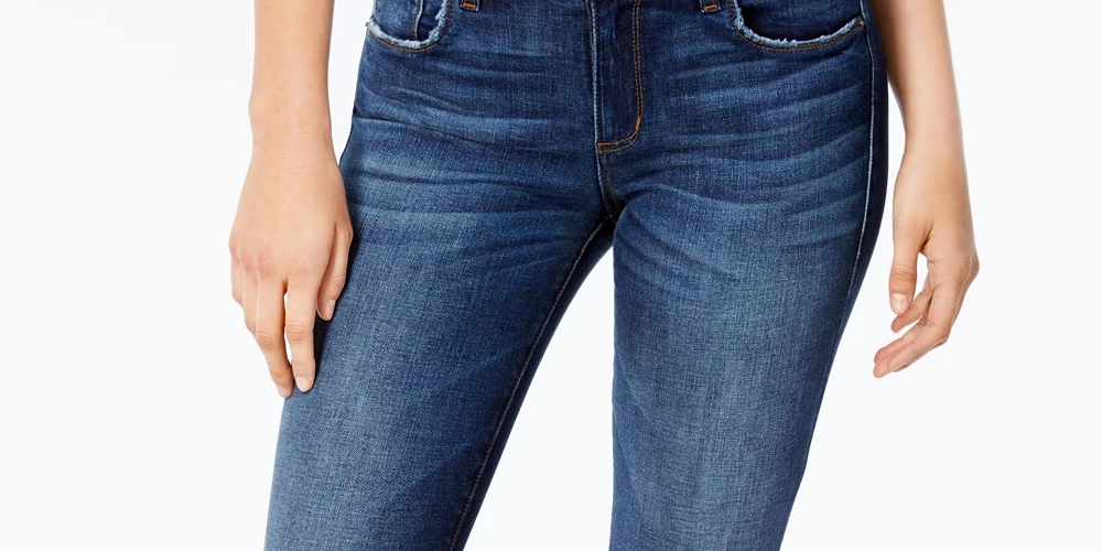 Calça jeans skinny feminina Emma cintura média com bainha desfiada e tornozelo azul STS, tamanho 26