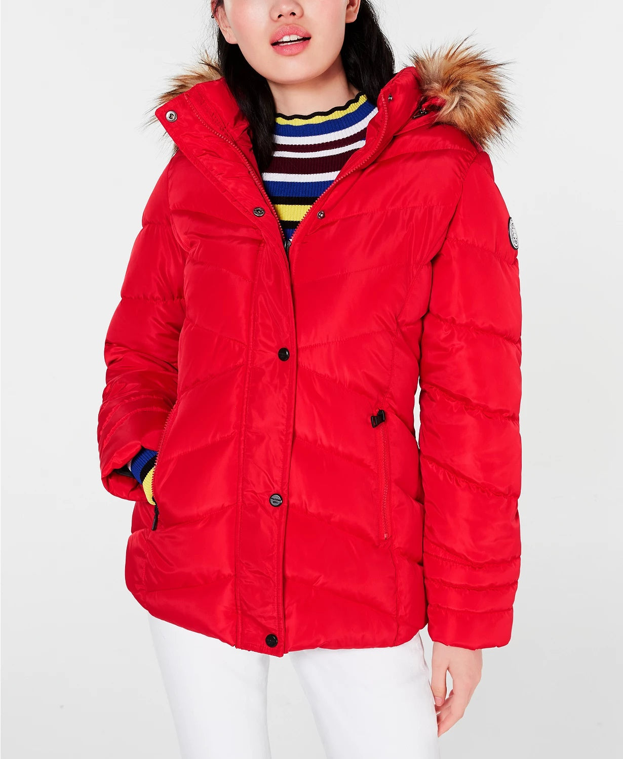 Casaco acolchoado com capuz e acabamento falso Madden Girl Junior, vermelho, tamanho X-S