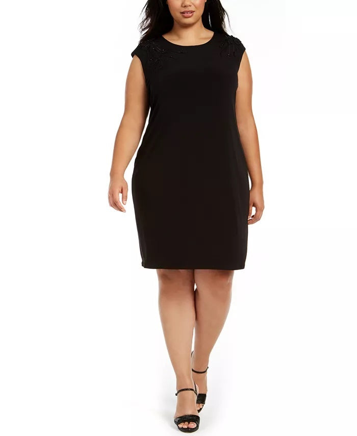 Vestido tubinho sem mangas Calvin Klein feminino plus size preto com detalhes embelezados, tamanho 2X