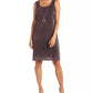 Vestido e jaqueta de malha amassada feminina R &amp; M Richards, tamanho 14 P, vermelho escuro
