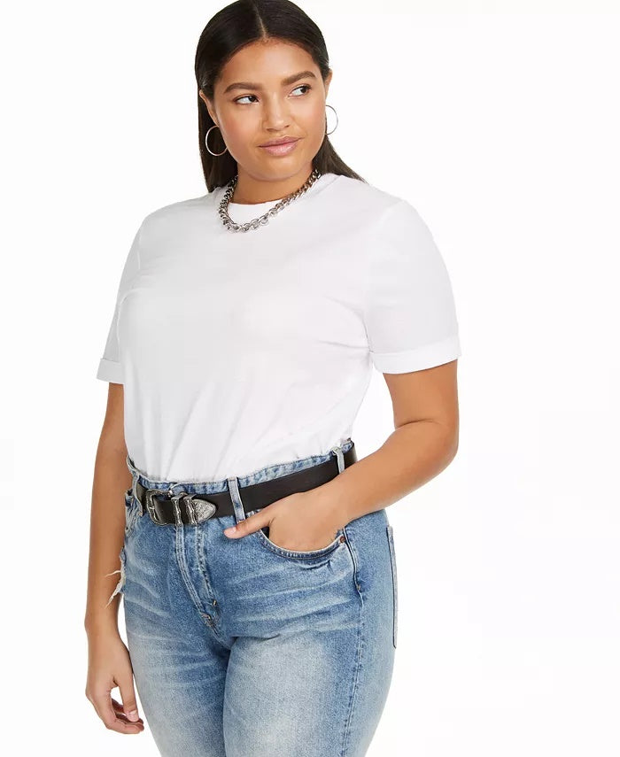 Camiseta feminina plus size Danielle Bernstein, body branco, tamanho 3X