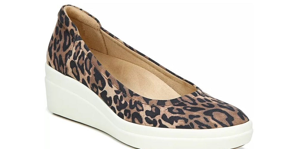 Sandálias femininas Naturalizer Sam Slip On, pretas, tamanho 10 M