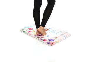 Tapetes de cozinha antifadiga Relax Series 20" x 30" da J&amp;V TEXTILES (madeira floral Grateful) 