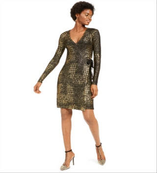 Vestido de festa feminino INC International Concepts com estampa de manga comprida, decote em V acima do joelho, amarelo, tamanho pequeno