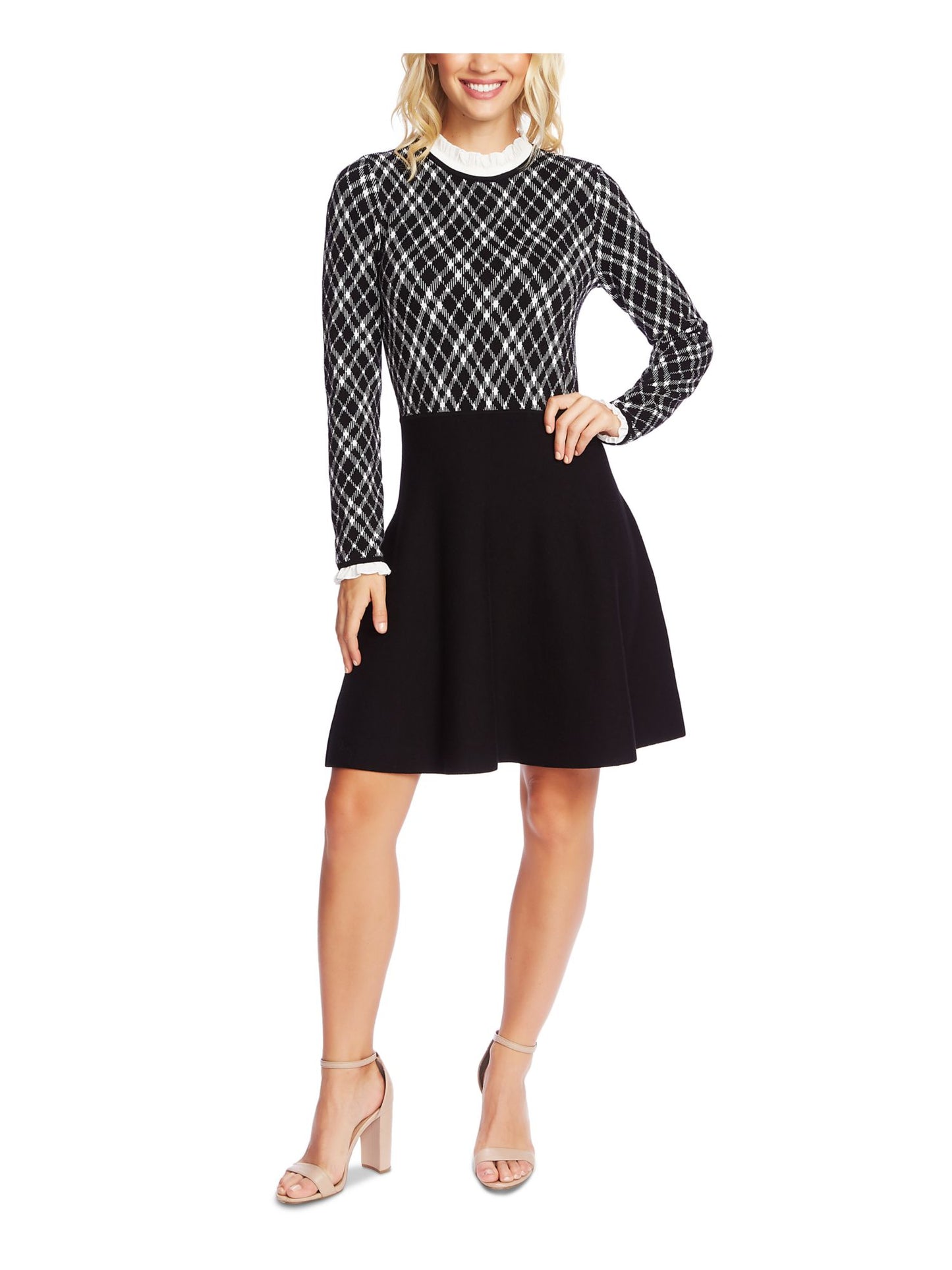 Vestido suéter feminino CeCe com gola babada em jacquard e ajuste evasê, preto, tamanho P