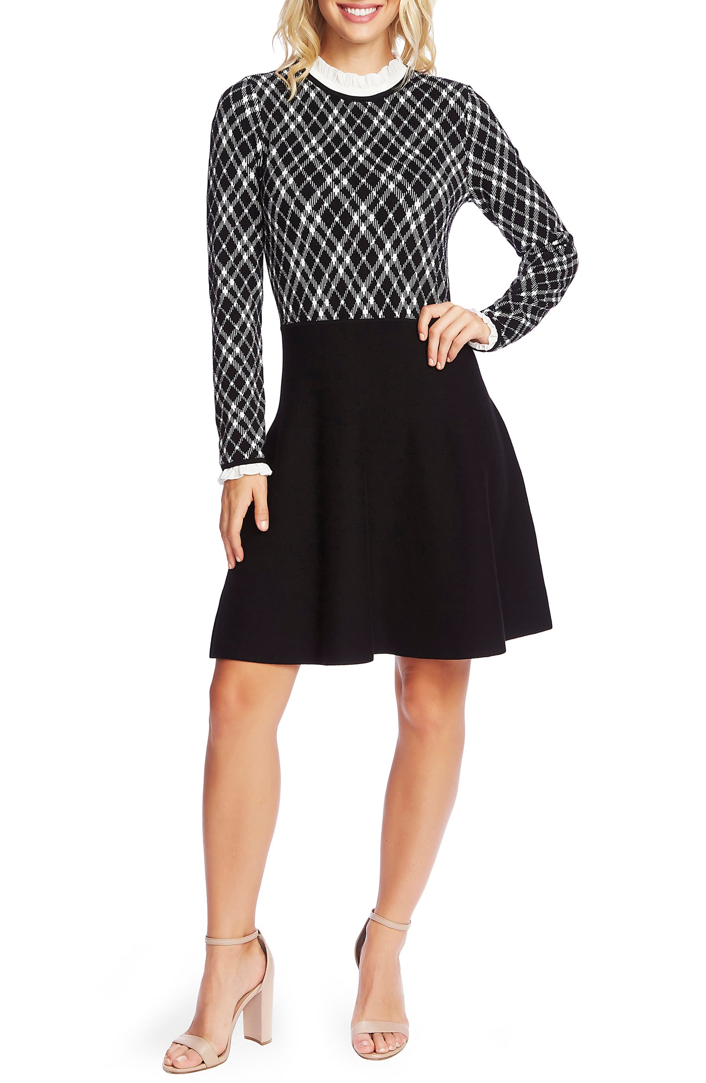 Vestido suéter feminino CeCe com gola babada em jacquard e ajuste evasê, preto, tamanho P