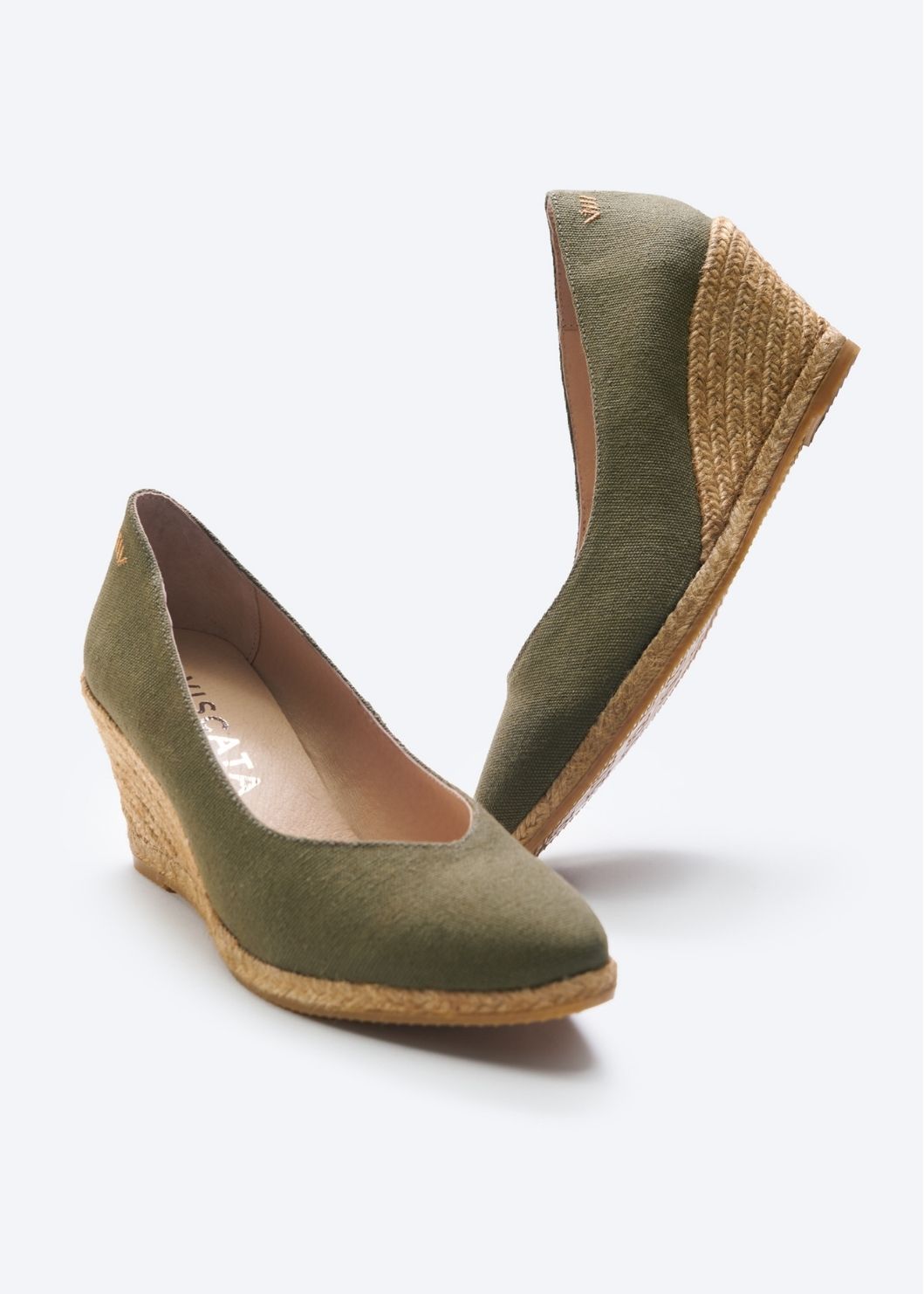 Espadrille Wedges com corte em V em lona com rosas