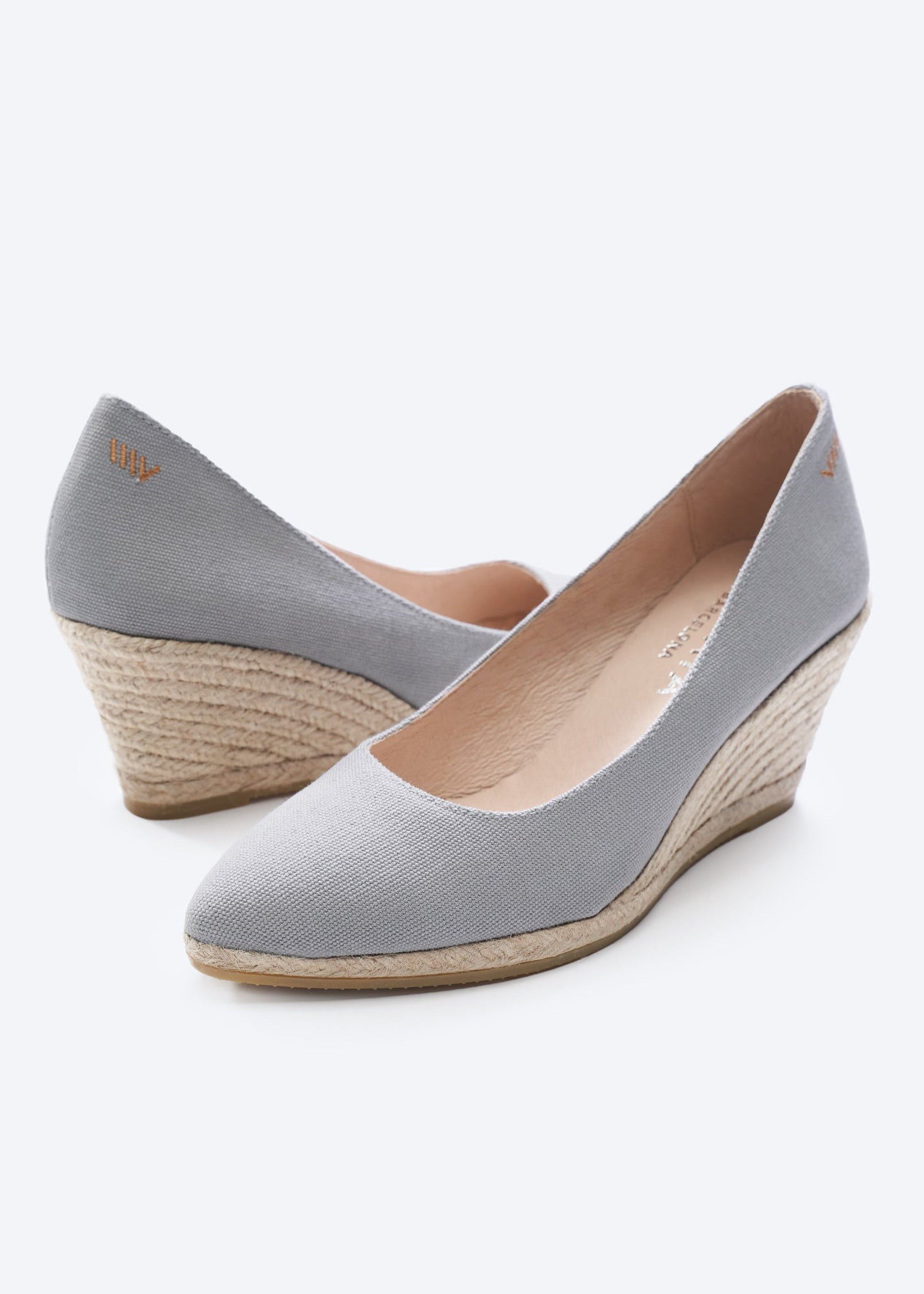 Espadrilles plataforma com corte em U em lona com rosas