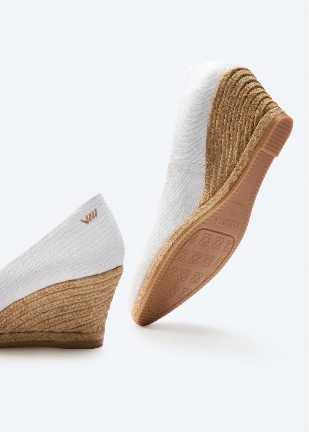 Espadrille Wedges com corte em V em lona com rosas