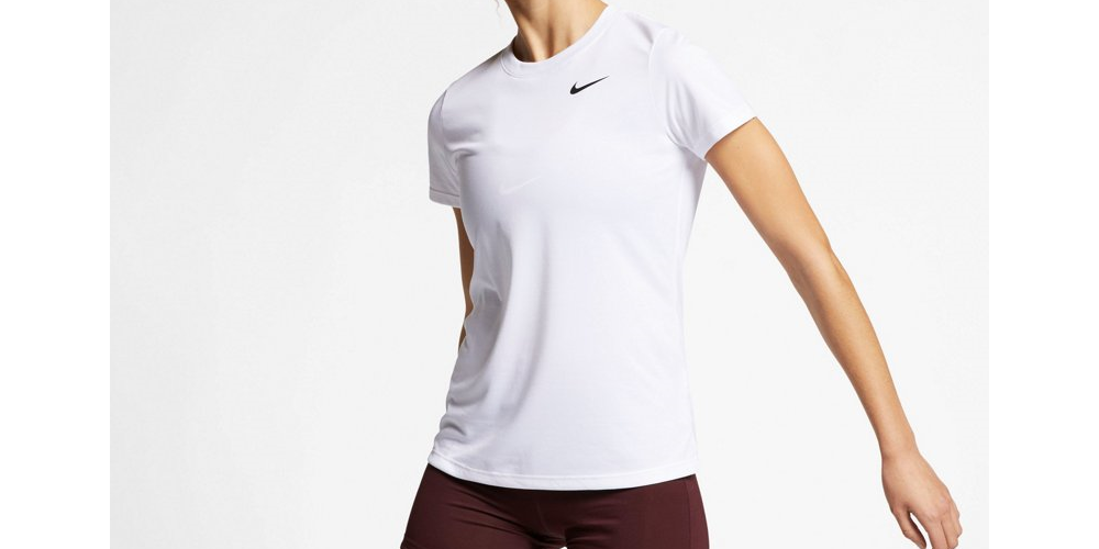 Camiseta Nike Dri FIT Legend Feminina Treino Branca Tamanho Grande